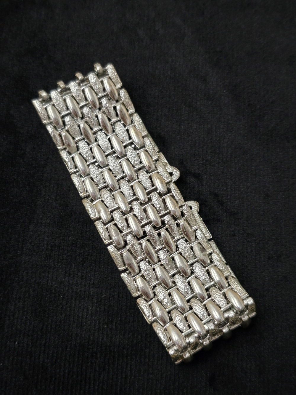 Signed Coro Pegasus Bracelet Vintage Silver Tone Weave Link